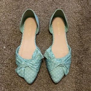 Light blue polka dot flats